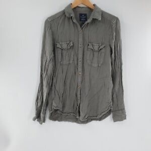 American Eagle Outfitters Green Button Down Shirt
